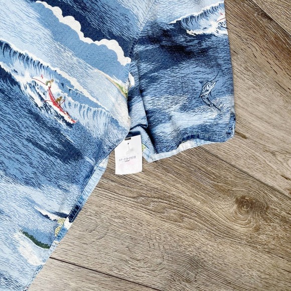 TOMMY BAHAMA Hawaiian Button Down Shirt - Picture 11 of 13